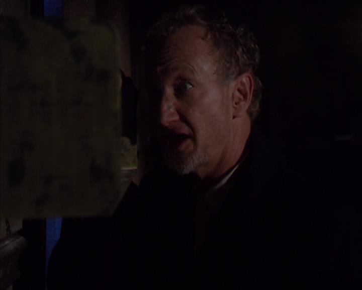 Charmed-Online-dot-net_405SizeMatters1406.jpg