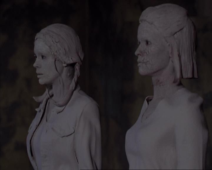 Charmed-Online-dot-net_405SizeMatters1438.jpg