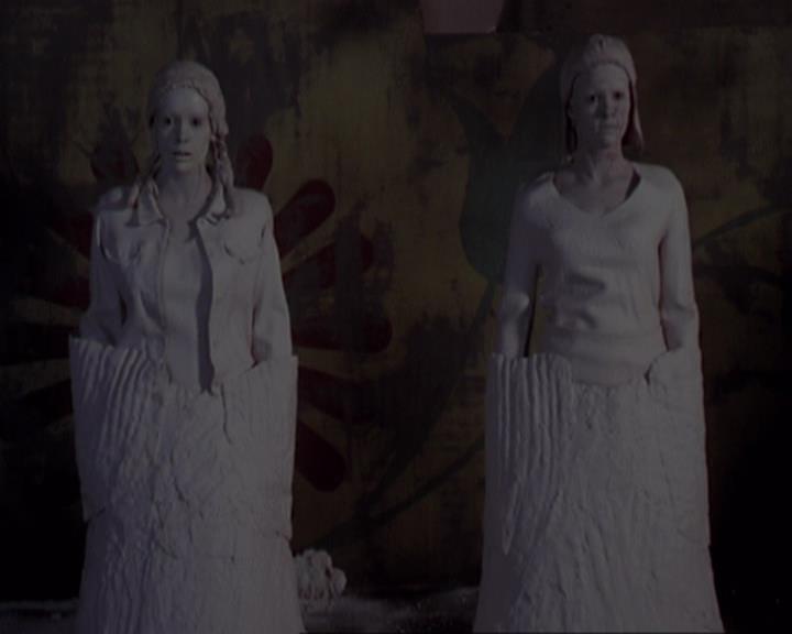 Charmed-Online-dot-net_405SizeMatters1453.jpg