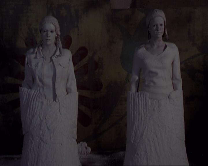 Charmed-Online-dot-net_405SizeMatters1454.jpg