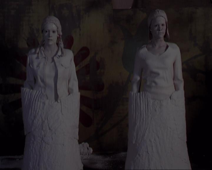 Charmed-Online-dot-net_405SizeMatters1456.jpg