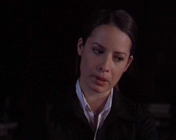 Charmed-Online-dot-net_405SizeMatters1496.jpg