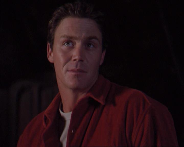 Charmed-Online-dot-net_405SizeMatters1512.jpg