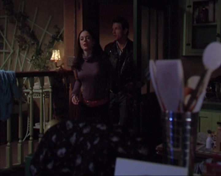 Charmed-Online-dot-net_405SizeMatters1515.jpg