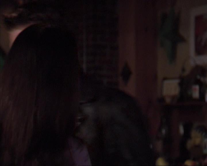 Charmed-Online-dot-net_405SizeMatters1546.jpg