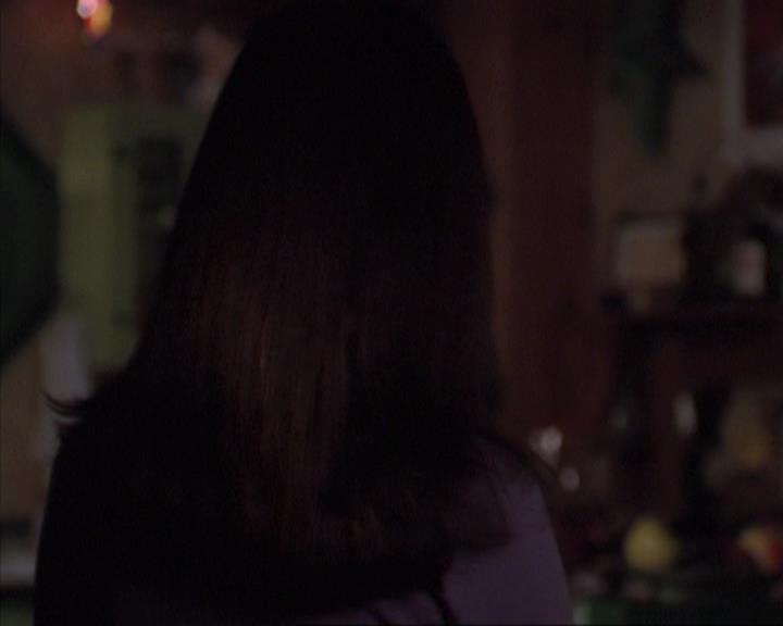 Charmed-Online-dot-net_405SizeMatters1547.jpg