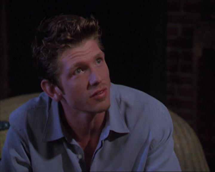 Charmed-Online-dot-net_405SizeMatters1559.jpg