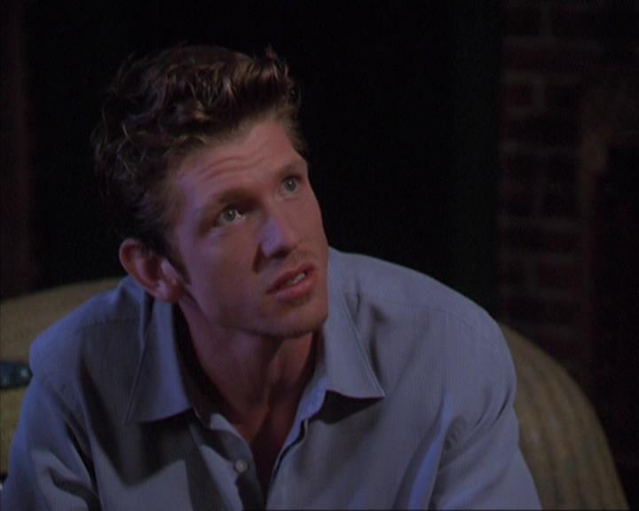 Charmed-Online-dot-net_405SizeMatters1560.jpg