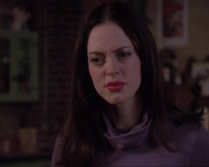 Charmed-Online-dot-net_405SizeMatters1561.jpg