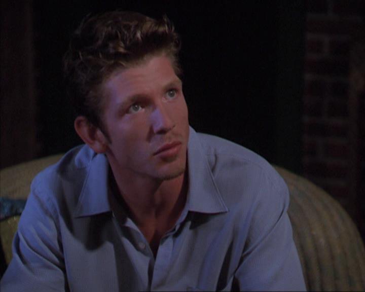Charmed-Online-dot-net_405SizeMatters1563.jpg