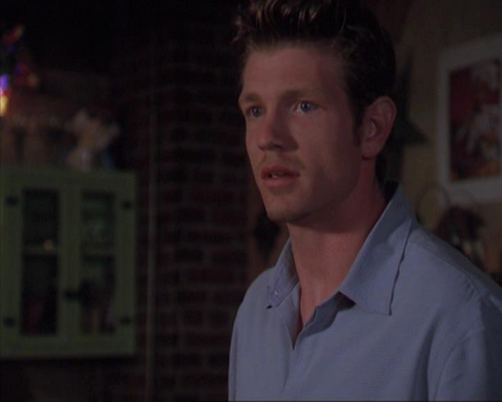 Charmed-Online-dot-net_405SizeMatters1570.jpg