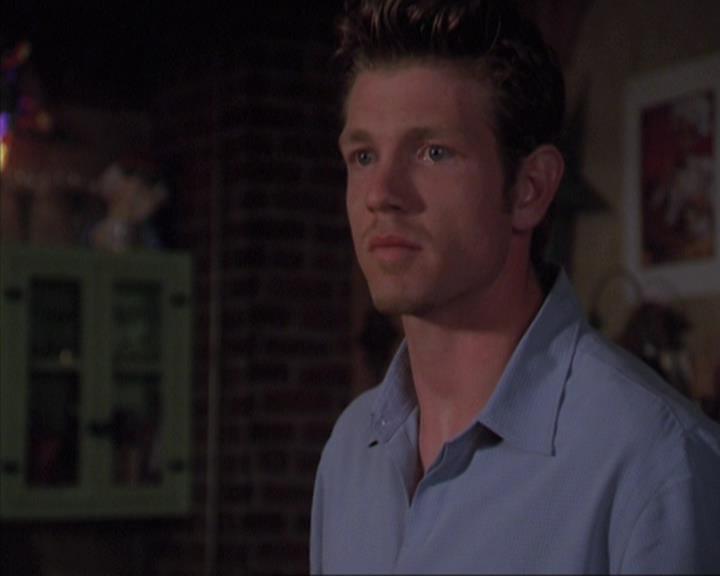 Charmed-Online-dot-net_405SizeMatters1572.jpg
