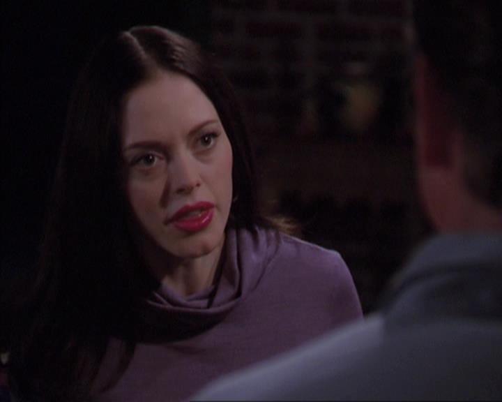 Charmed-Online-dot-net_405SizeMatters1576.jpg