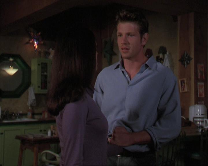 Charmed-Online-dot-net_405SizeMatters1587.jpg