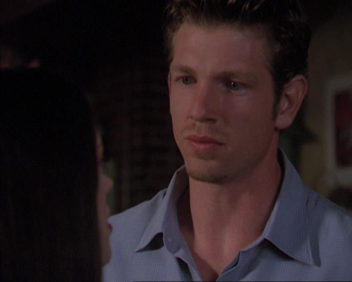 Charmed-Online-dot-net_405SizeMatters1591.jpg