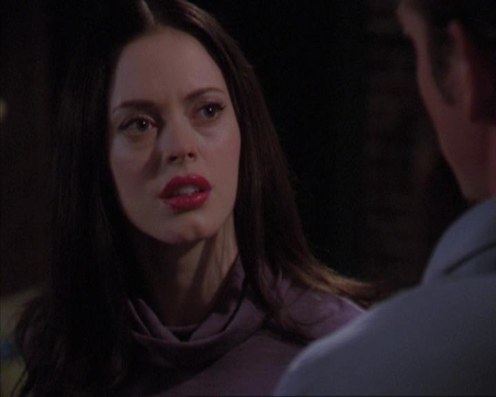 Charmed-Online-dot-net_405SizeMatters1595.jpg