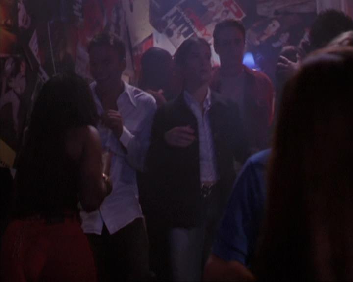 Charmed-Online-dot-net_405SizeMatters1606.jpg