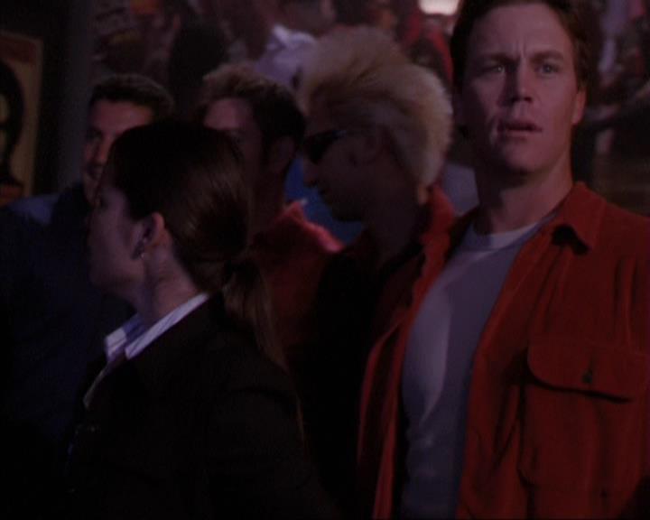 Charmed-Online-dot-net_405SizeMatters1621.jpg