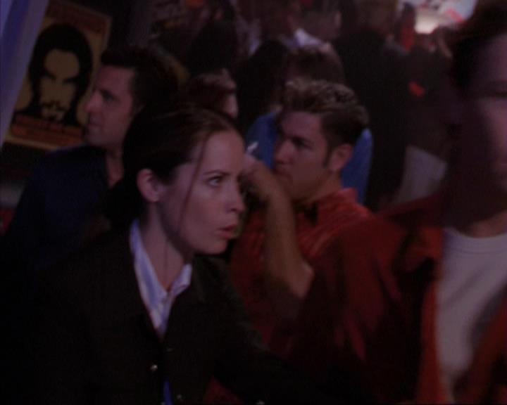 Charmed-Online-dot-net_405SizeMatters1628.jpg