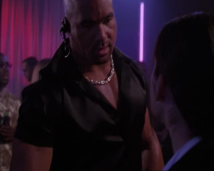 Charmed-Online-dot-net_405SizeMatters1632.jpg