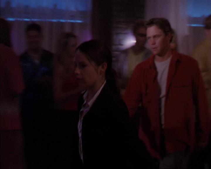 Charmed-Online-dot-net_405SizeMatters1677.jpg