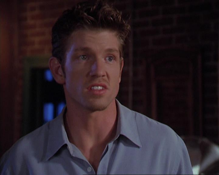 Charmed-Online-dot-net_405SizeMatters1738.jpg