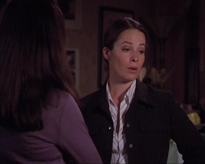 Charmed-Online-dot-net_405SizeMatters1818.jpg