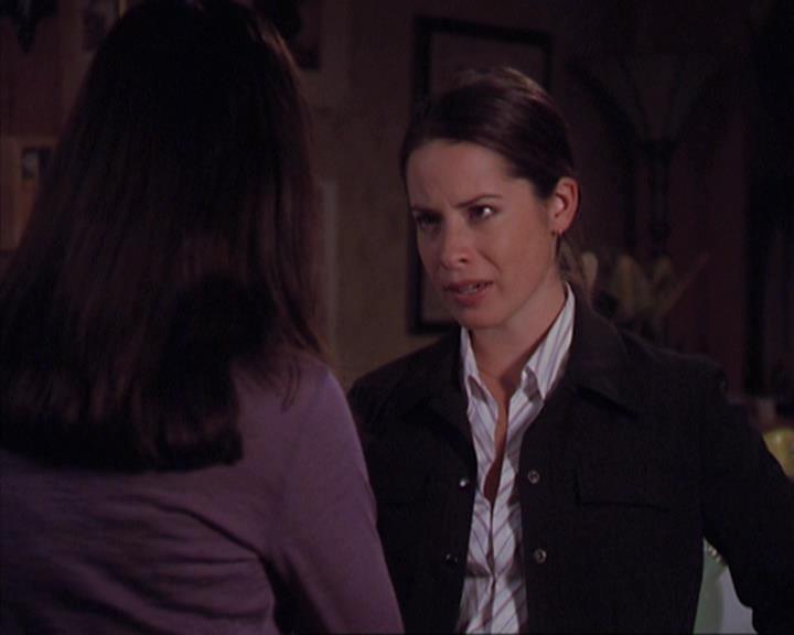 Charmed-Online-dot-net_405SizeMatters1829.jpg