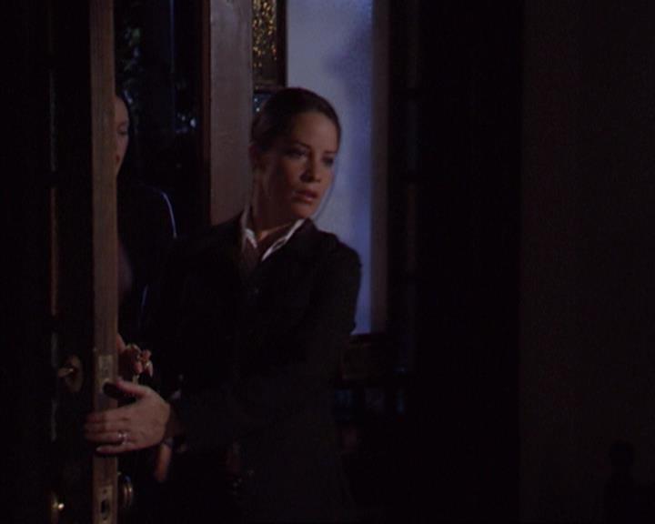 Charmed-Online-dot-net_405SizeMatters1842.jpg