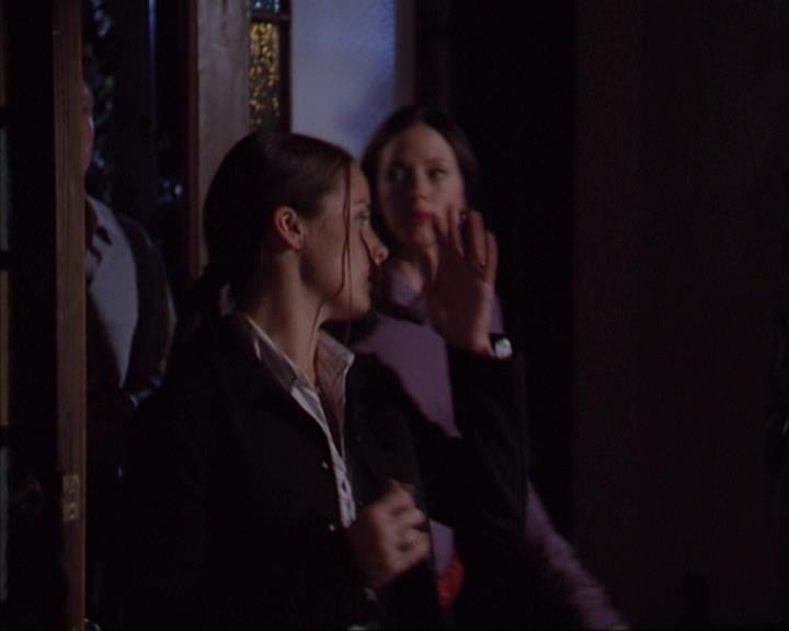 Charmed-Online-dot-net_405SizeMatters1843.jpg
