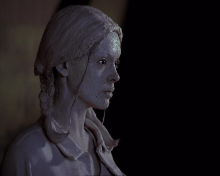 Charmed-Online-dot-net_405SizeMatters1918.jpg