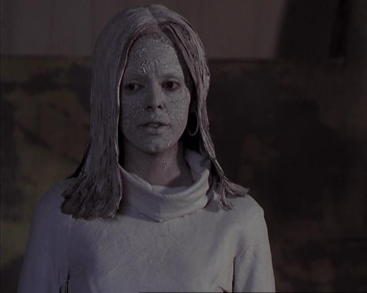 Charmed-Online-dot-net_405SizeMatters1950.jpg