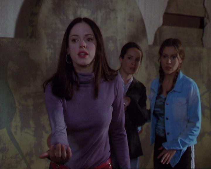 Charmed-Online-dot-net_405SizeMatters2025.jpg