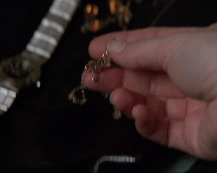 Charmed-Online-dot-net_406AKnightToRemember0237.jpg