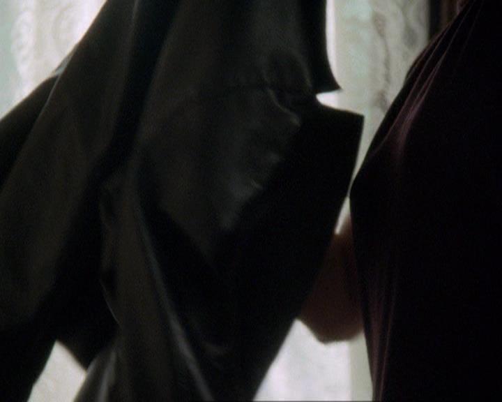 Charmed-Online-dot-net_406AKnightToRemember0249.jpg