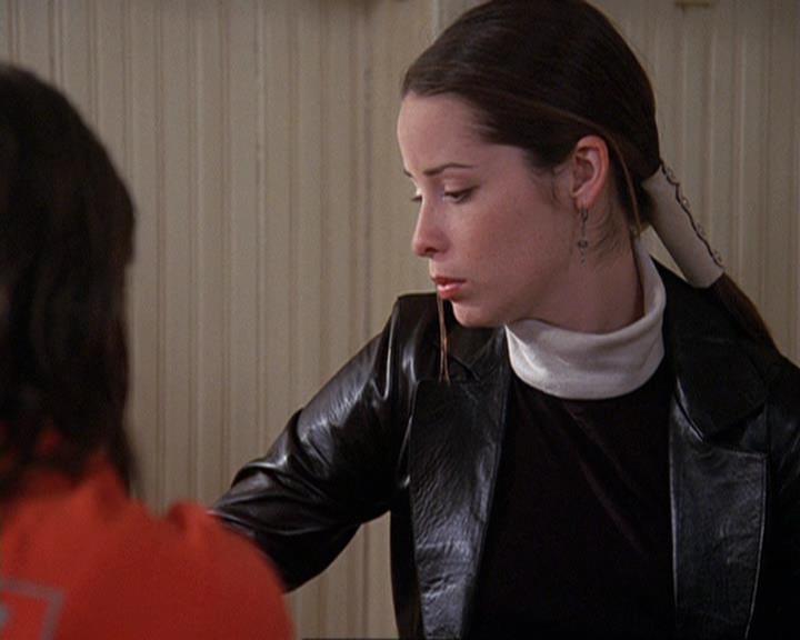 Charmed-Online-dot-net_406AKnightToRemember0399.jpg