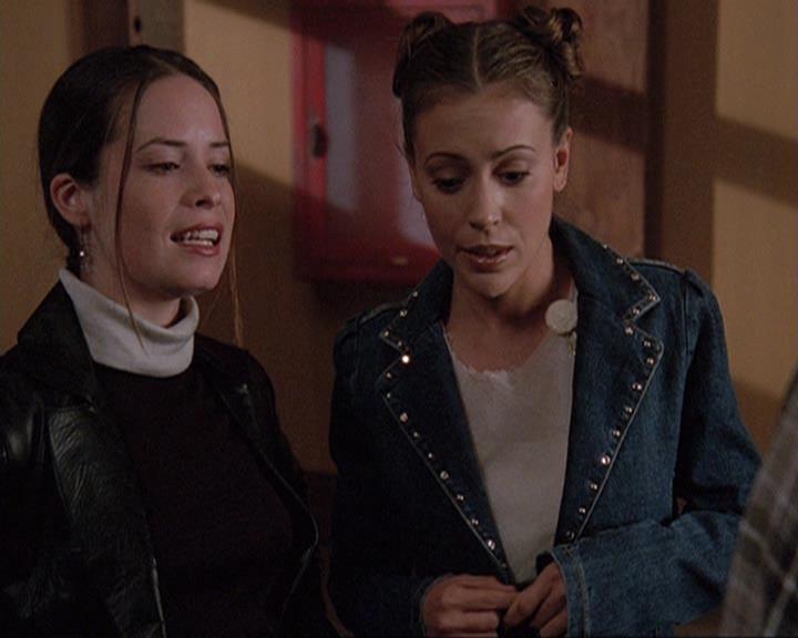 Charmed-Online-dot-net_406AKnightToRemember0557.jpg