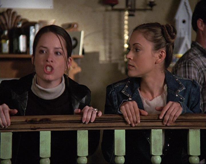 Charmed-Online-dot-net_406AKnightToRemember0578.jpg