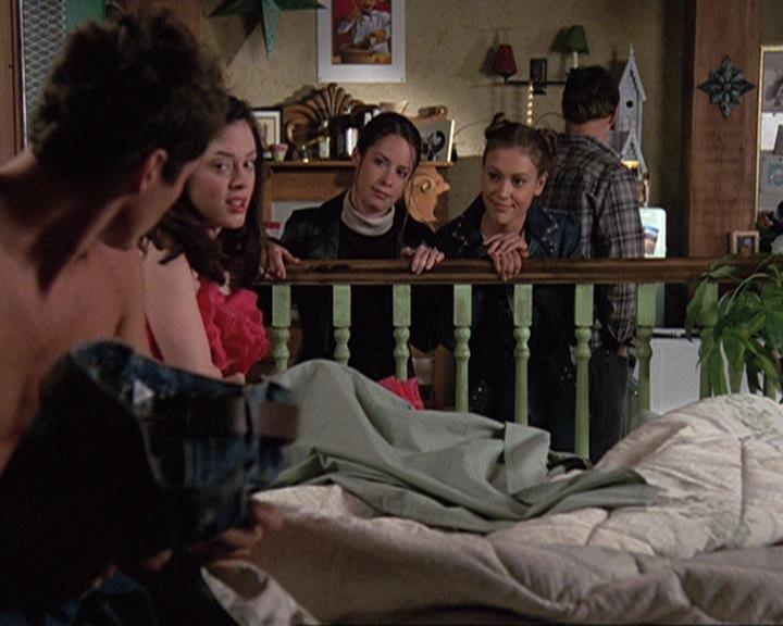 Charmed-Online-dot-net_406AKnightToRemember0588.jpg