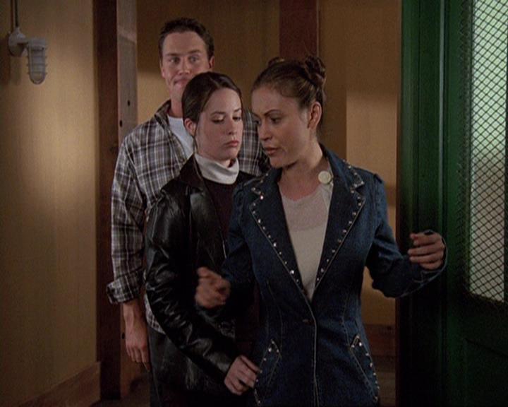 Charmed-Online-dot-net_406AKnightToRemember0629.jpg