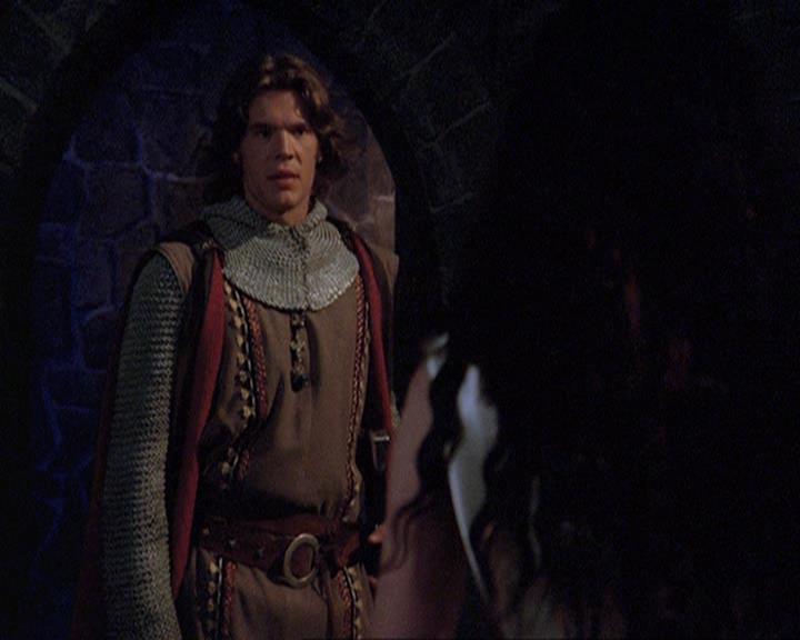 Charmed-Online-dot-net_406AKnightToRemember0635.jpg