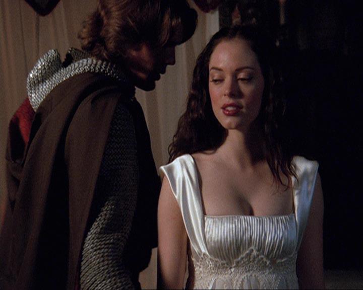 Charmed-Online-dot-net_406AKnightToRemember0685.jpg