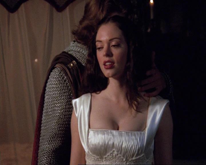 Charmed-Online-dot-net_406AKnightToRemember0686.jpg