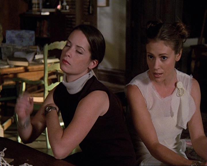 Charmed-Online-dot-net_406AKnightToRemember0782.jpg