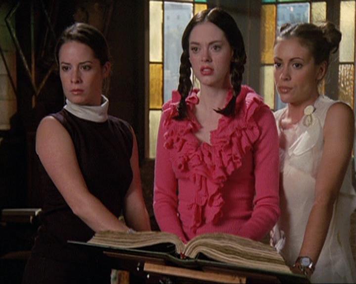 Charmed-Online-dot-net_406AKnightToRemember0860.jpg