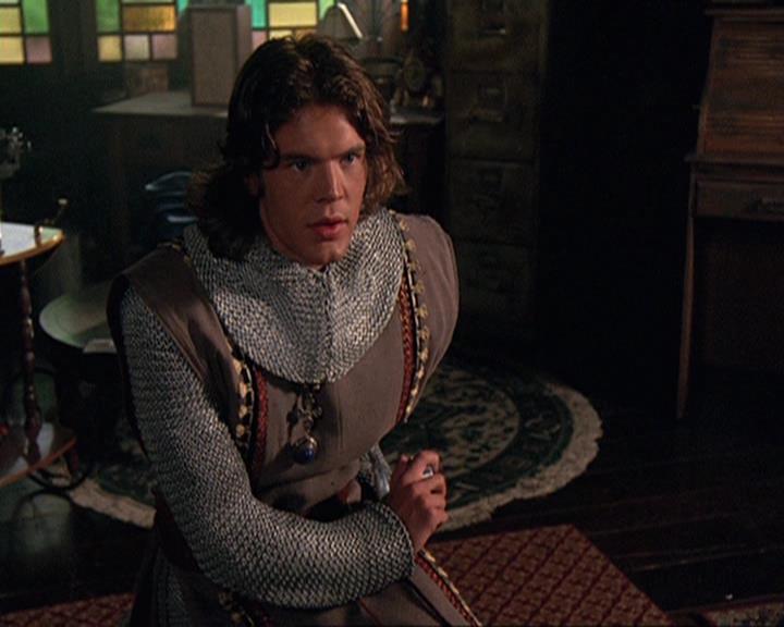 Charmed-Online-dot-net_406AKnightToRemember0865.jpg
