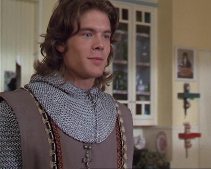 Charmed-Online-dot-net_406AKnightToRemember0889.jpg