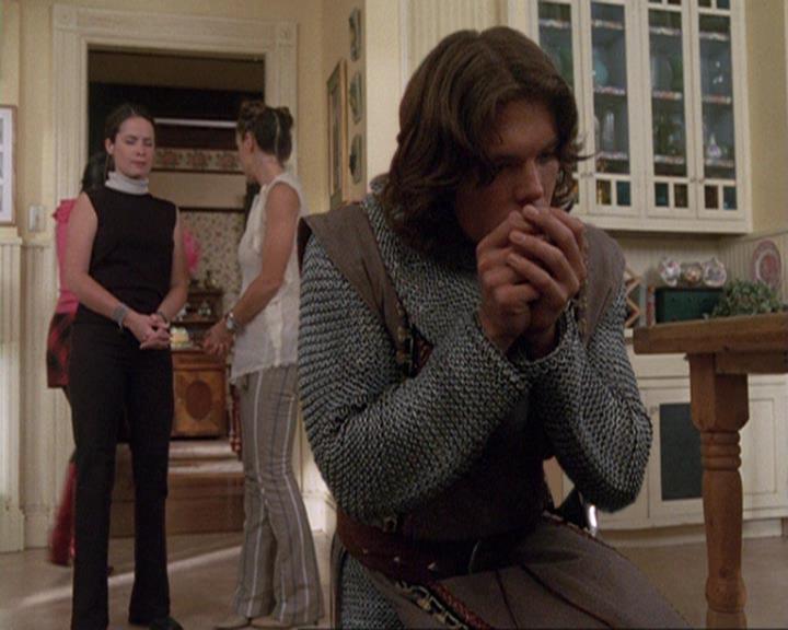 Charmed-Online-dot-net_406AKnightToRemember0925.jpg