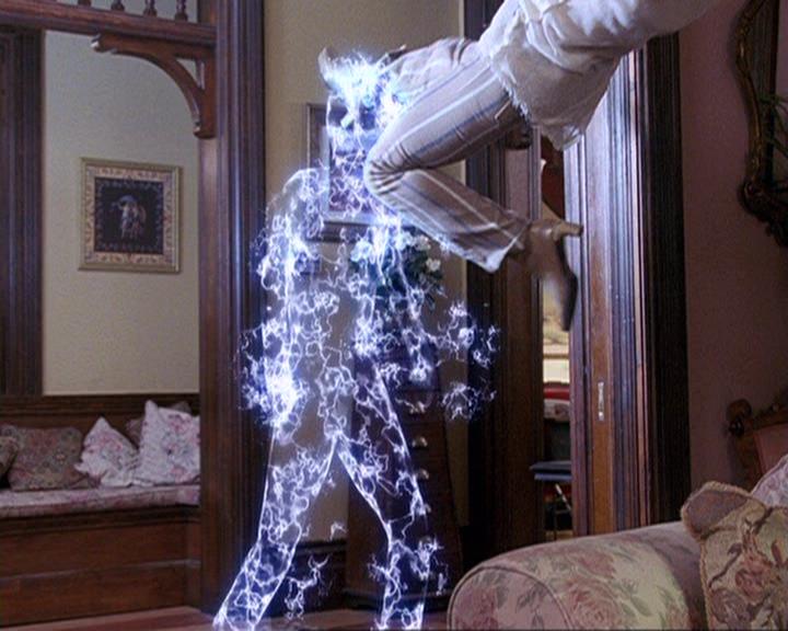 Charmed-Online-dot-net_406AKnightToRemember0973.jpg