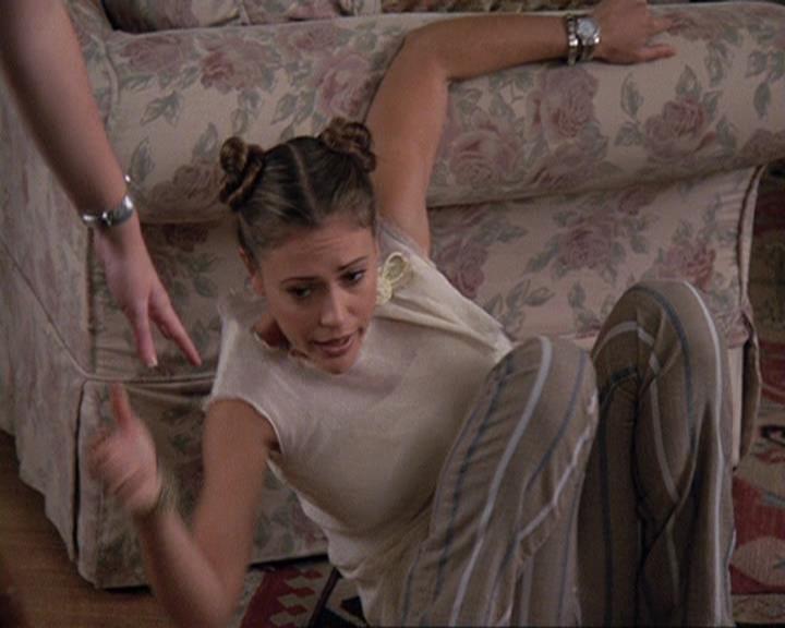 Charmed-Online-dot-net_406AKnightToRemember0986.jpg
